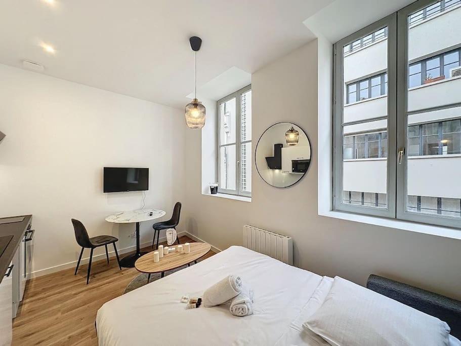 Cosy Studio, Centre Ville Thomassin 3 リヨン エクステリア 写真